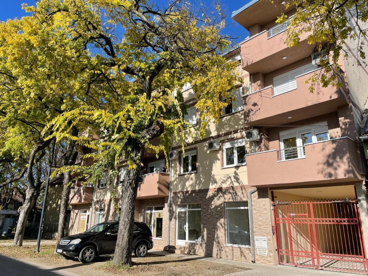 Apartmani 솜보르 외부 사진